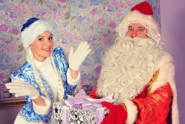 Дед Мороз и Снегурочка на дом для детей в Москве и Подмосковье